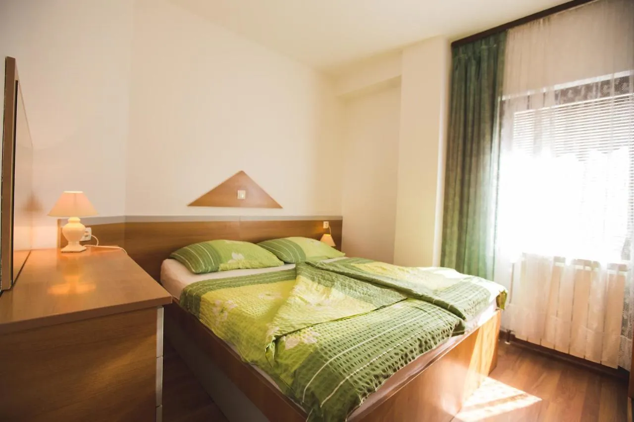 Appartamento Apartmani Nada & Darko, Kampor, Rab, Hrvatska Croazia