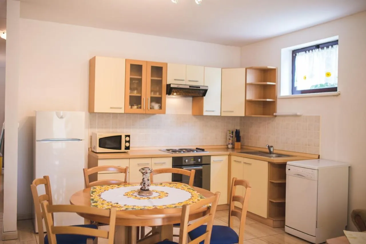 Apartmani Nada & Darko, Kampor, Rab, Hrvatska Croazia