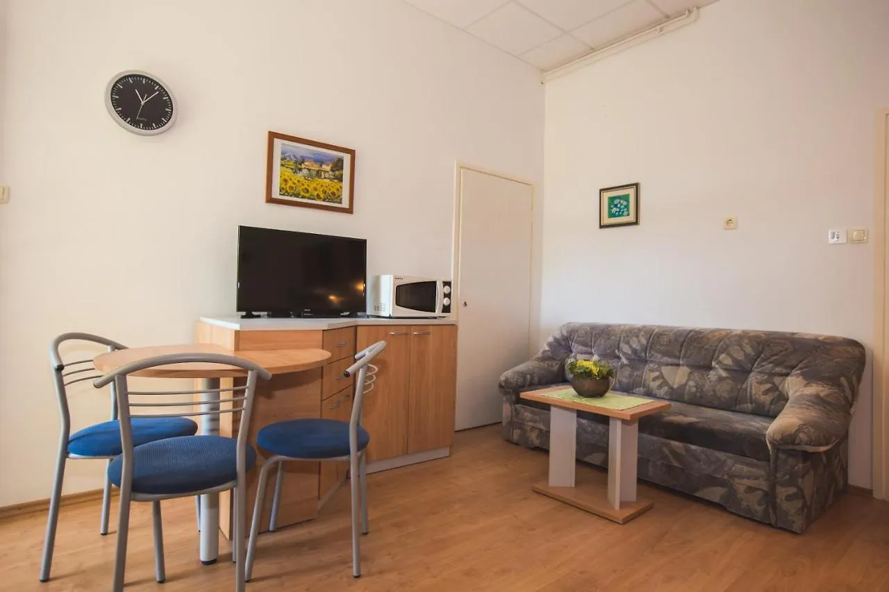 Apartmani Nada & Darko, Kampor, Rab, Hrvatska Kampor
