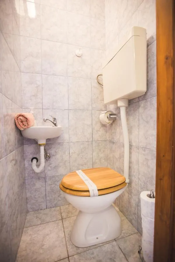 Apartmani Nada & Darko, Kampor, Rab, Hrvatska Croazia